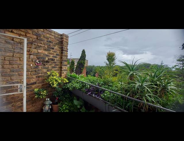 3 BEDROOM APARTMENT FOR SALE IN LYTTELTON